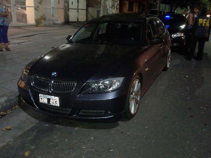 Lo buscaban por colaborar con Los Monos y cayó por no perderse el cumpleaños de su mujer