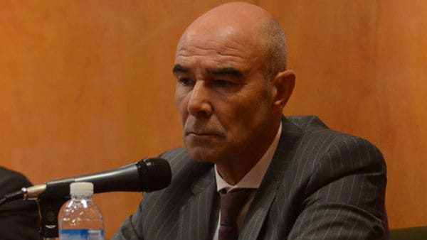 Juan José Gómez Centurión.